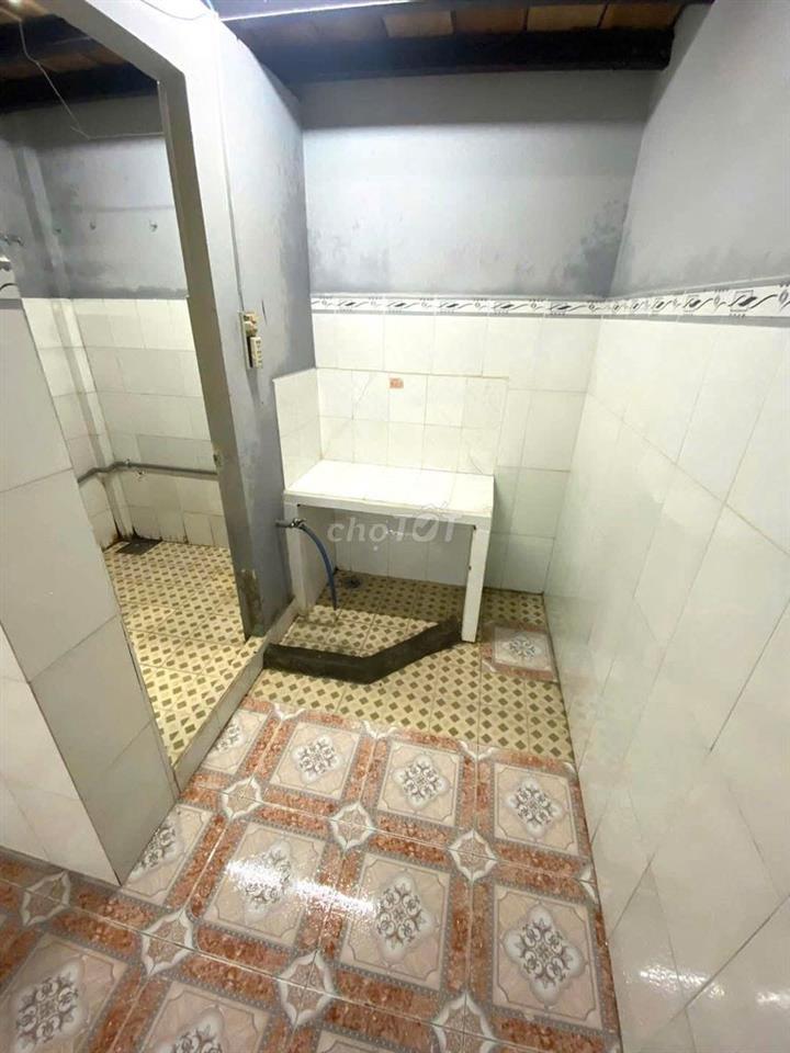 Nhà trọ Hẻm 17 Trần Hoàng Na giờ giấc tự do, không chung chủ