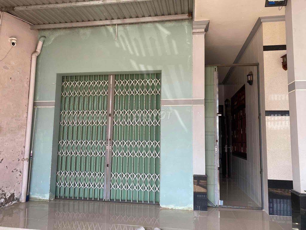 Mặt tiền kinh doanh