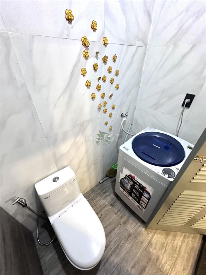 CHO THUÊ CĂN HỘ CAO CẤP CÓ BAN CÔNG NGẮM VIEW ĐƯỜNG HOÀNG DIỆU