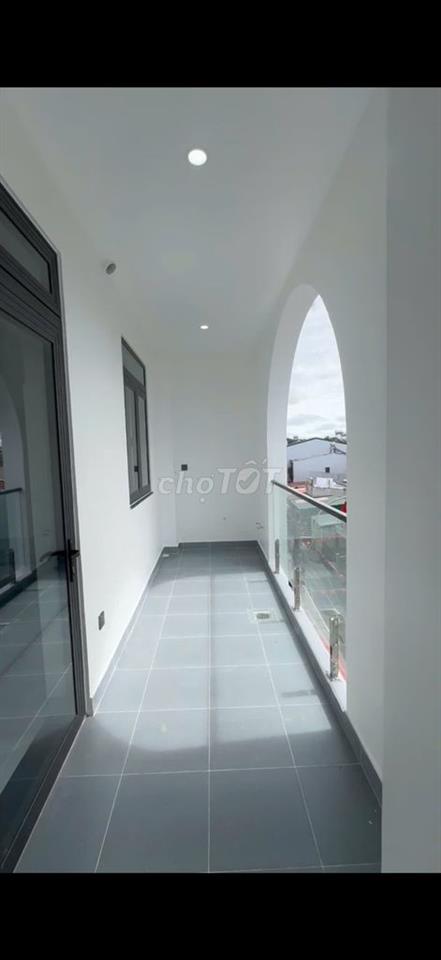 CHO THUÊ CĂN HỘ 1 PN, 1 GIƯỜNG FNT CÓ BAN CÔNG Đ.PHAN CHU TRINH