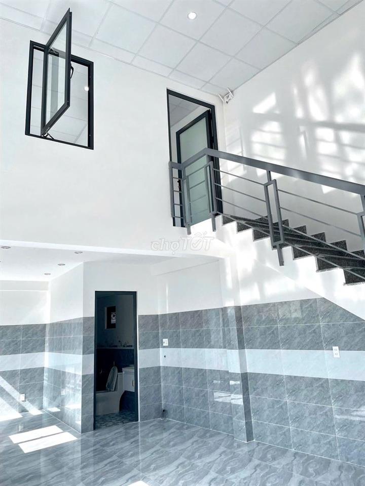 CHO THUÊ NHÀ NGUYÊN CĂN 1 PHÒNG NGỦ 1 GÁC CÓ SÂN RỘNG ĐƯỜNGTỰ PHƯỚC