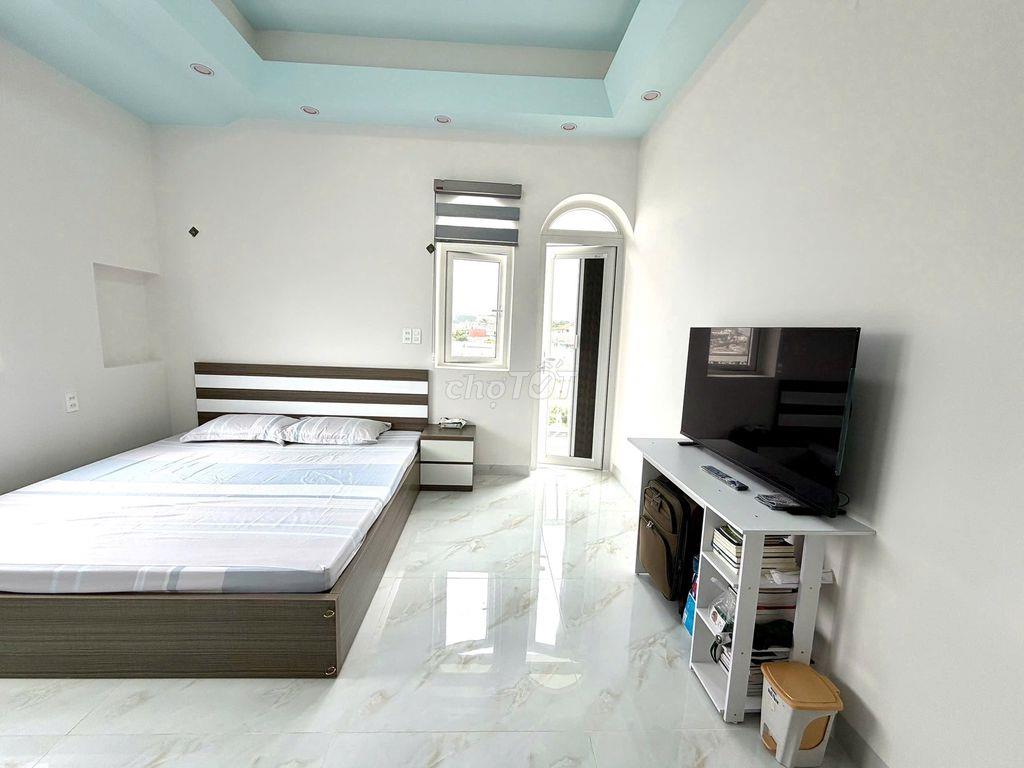 CHO THUÊ CĂN HỘ STUDIO CÓ BAN CÔNG BAO ĐIỆN NƯỚC Đ.TRẦN QUANG KHẢI