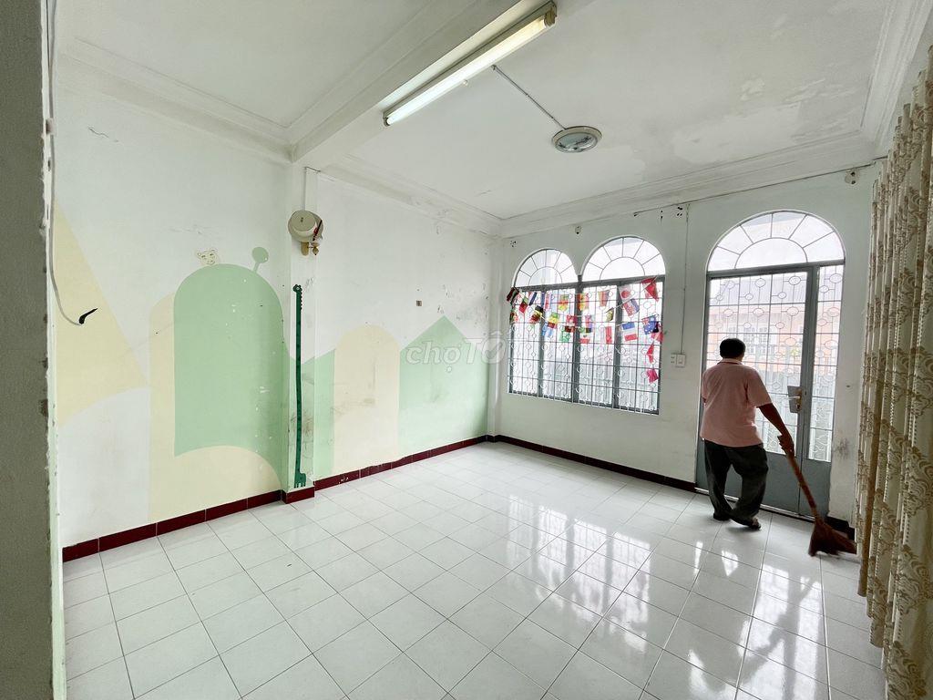 CHO THUÊ NHÀ Ở KINH DOANH 3 TẦNG ĐƯỜNG LÊ THÁNH TÔN PHƯỜNG 5