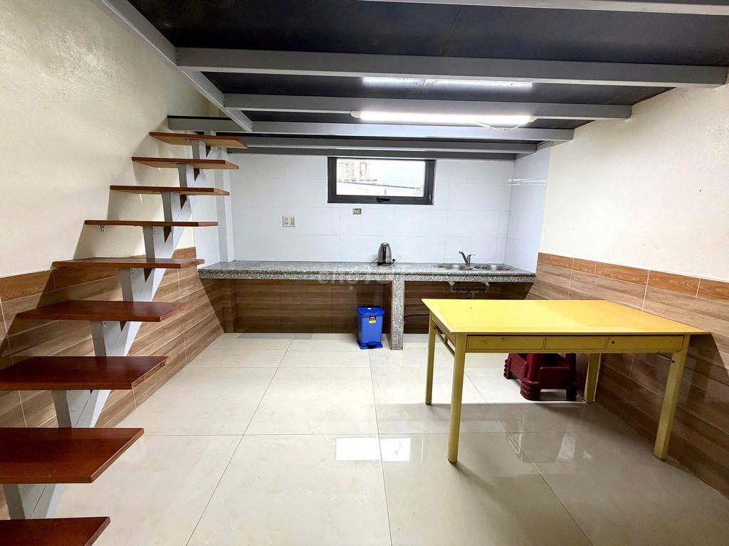 CHO THUÊ CĂN HỘ 1 PHÒNG NGỦ 1 GÁC ĐƯỜNG MÊ LINH