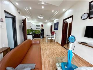CHO THUÊ CĂN HỘ 2 PHÒNG NGỦ FULL NỘI THẤT CÓ BAN CÔNG