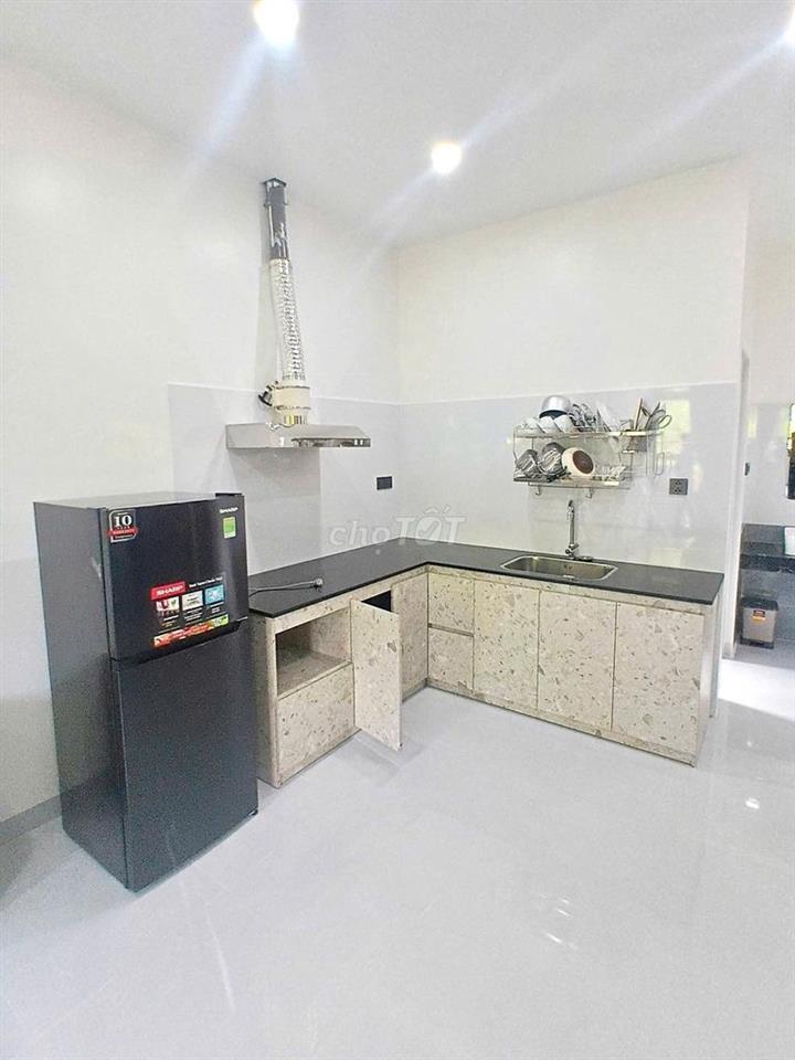 CHO THUÊ CĂN HỘ STUDIO FULL NỘI THẤT CÓ BAN CÔNG Đ. PHAN CHU TRINH