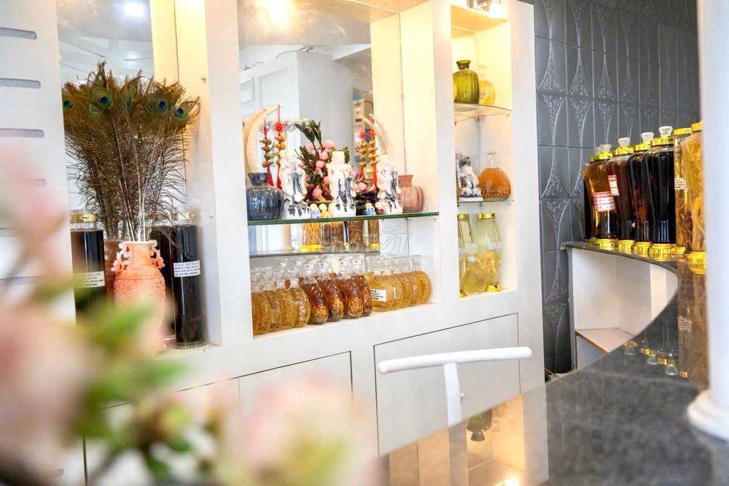 CHO THUÊ VILLA 6 PHÒNG NGỦ CÓ SÂN RỘNG PHƯỜNG 3
