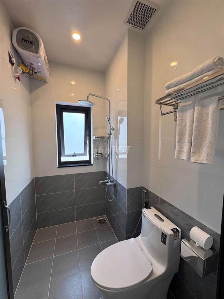 CHO THUÊ CĂN HỘ STUDIO FULL NỘI THẤT CÓ BAN CÔNG ĐƯỜNG PHAN CHU TRINH