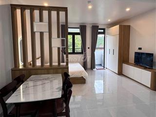 CHO THUÊ CĂN HỘ STUDIO FULL NỘI THẤT CÓ BAN CÔNG ĐƯỜNG PHAN CHU TRINH
