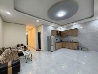 CHO THUÊ CĂN HỘ 2 PHÒNG NGỦ SÂN RỘNG RÃI FULL NỘI THẤT HẺM NGÔ QUYỀN