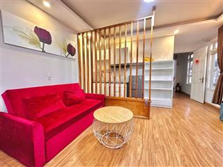 CHO THUÊ CĂN HỘ STUDIO ĐƯỜNG HOÀNG DIỆU BAN CÔNG THOÁNG FULL NỘI THẤT