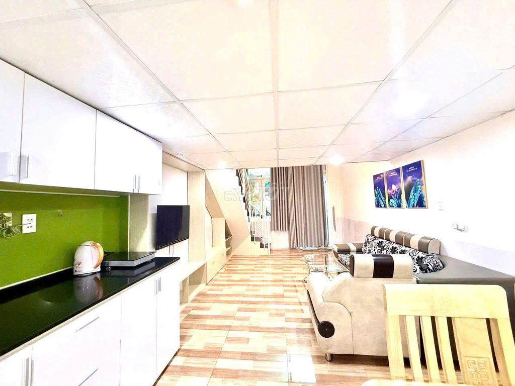 CHO THUÊ CĂN HỘ 2 PN CÓ CỬA SỔ THOÁNG MÁT FULL NỘI THẤT PHƯỜNG 4