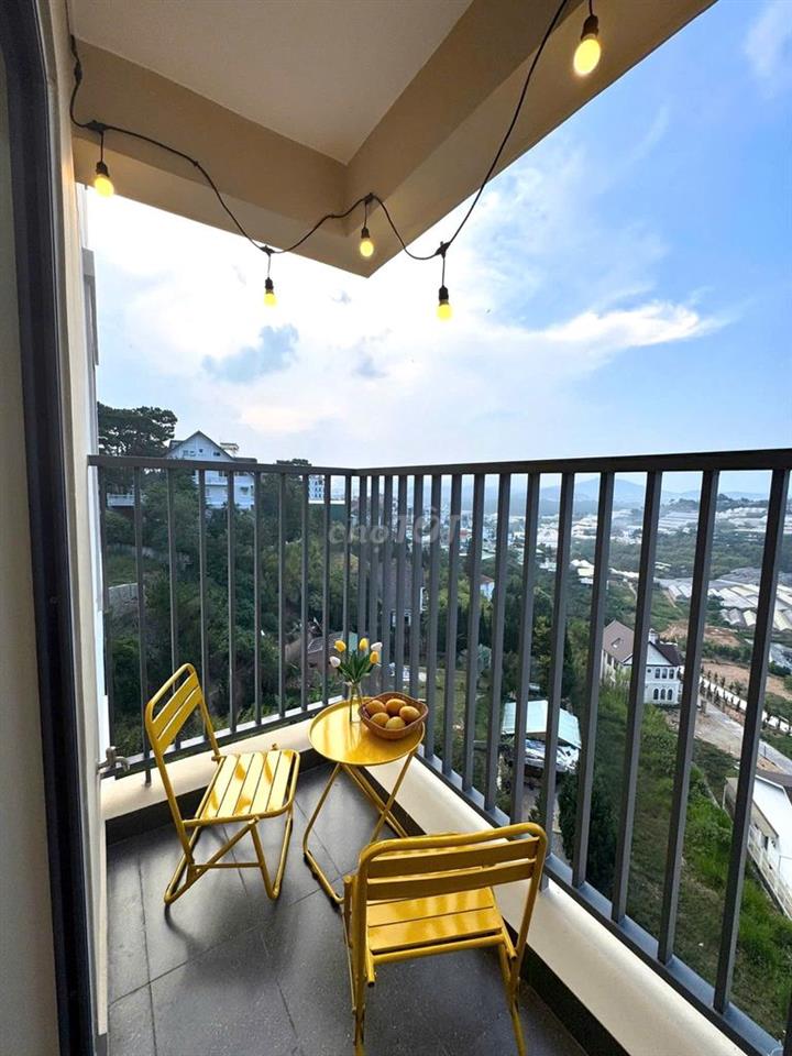 CHO THUÊ CĂN HỘ 2 PN FULL NỘI THẤT CÓ BAN CÔNG Ở SUN GARDEN NAM HỒ