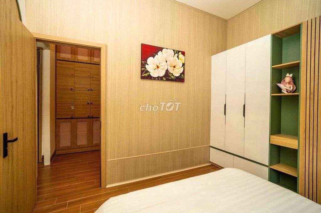 Cho Thuê Căn Hộ Cao Cấp 3 Phòng Ngủ Full Nội Thất Có Phòng Xông Hơi