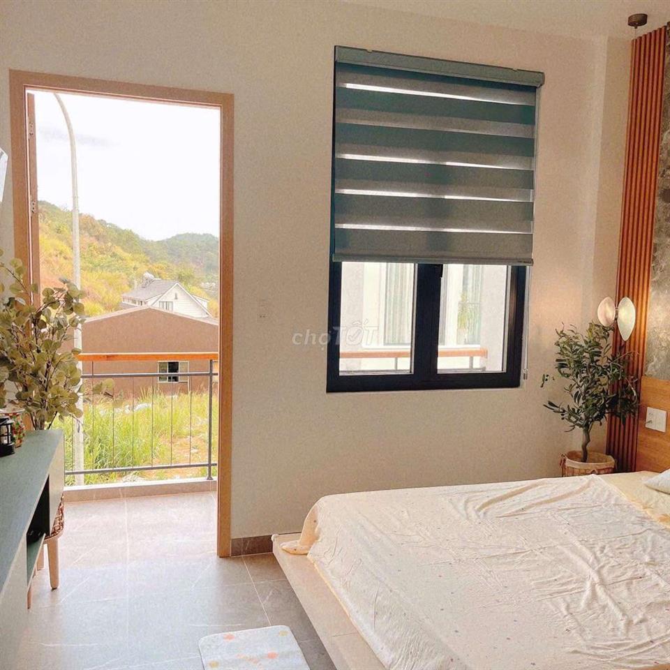 Nhà Sân Vườn Full Nội Thất 2 Phòng Ngủ Giá 6ty8