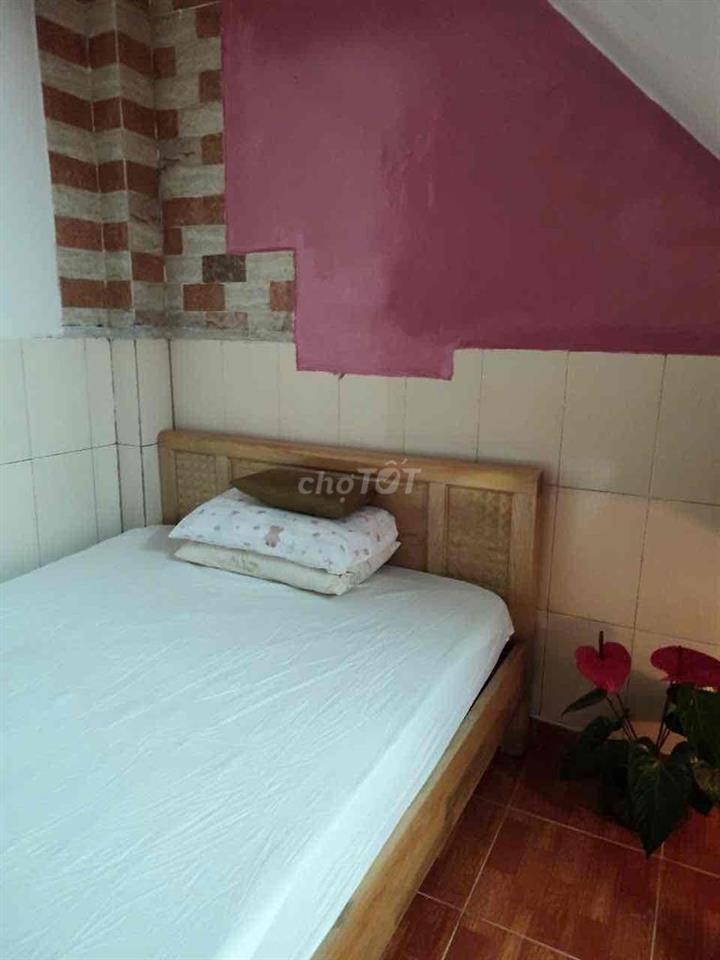 CẦN CHO THUÊ CĂN HỘ ĐƯỜNG 3/4