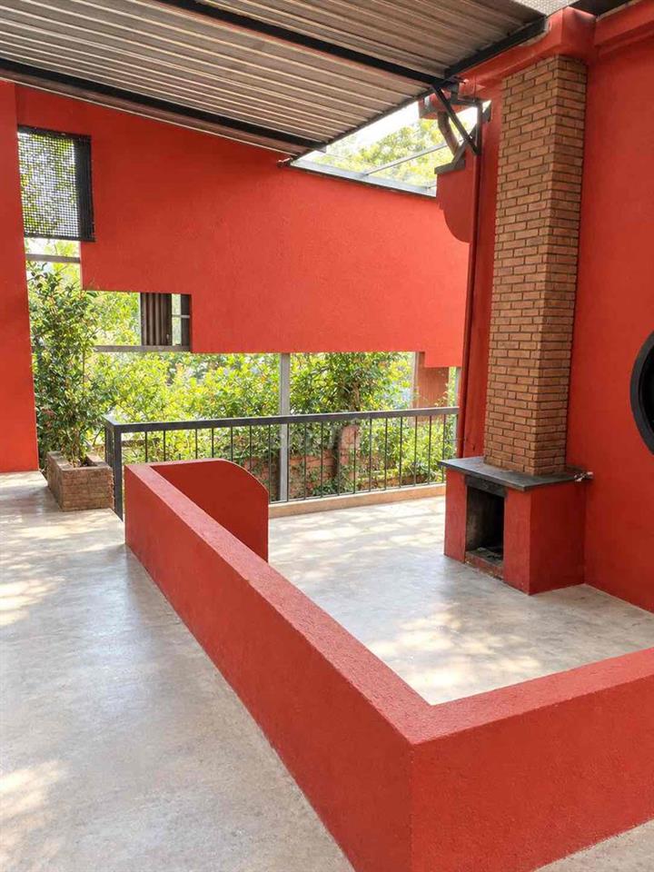 CẦN CHO THUÊ CĂN VILLA CỔ ĐƯỜNG TRẦN PHÚ