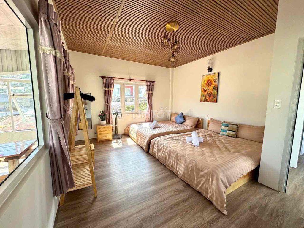 CẦN CHO THUÊ HOMESTAY HẺM CẦU ĐÚC, GẦN HỒ XUÂN HƯƠNG
