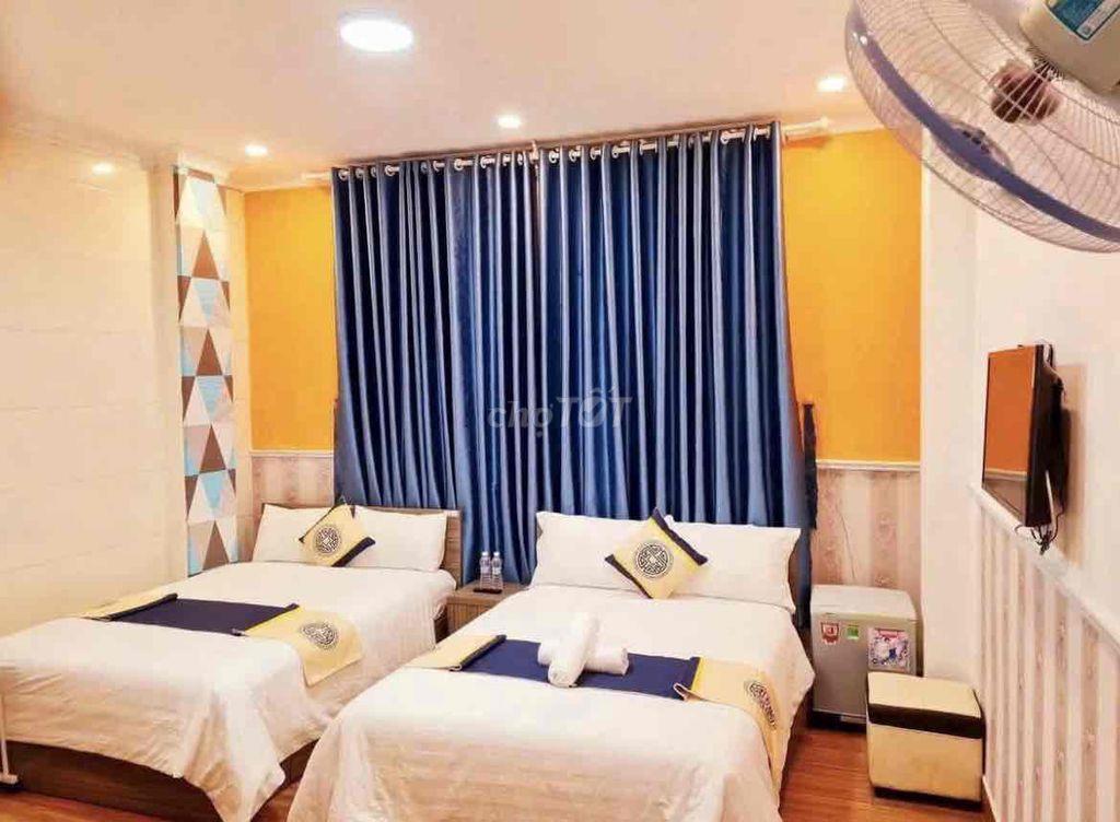 CẦN CHO THUÊ KHÁCH SẠN ĐƯỜNG HOÀNG DIỆU
