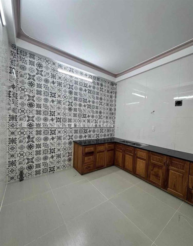 CẦN CHO THUÊ NHÀ ĐƯỜNG VẠN KIẾP