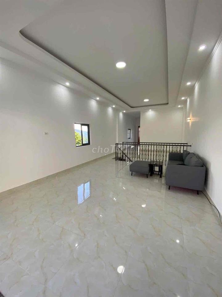 CẦN CHO THUÊ NHÀ ĐƯỜNG NGÔ THÌ SỸ