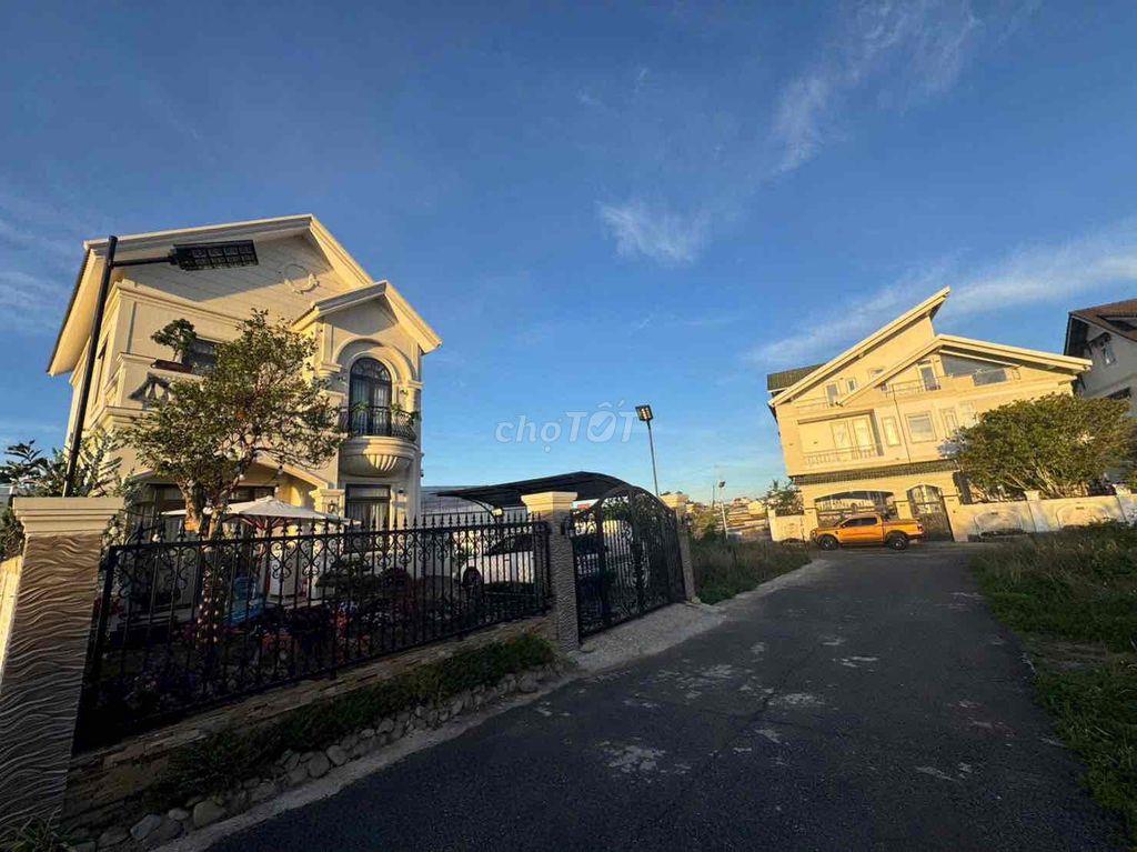 🏡VILLA SÂN VƯỜN NGAY THUNG LŨNG TÌNH YÊU MỚI HOÀN THIỆN