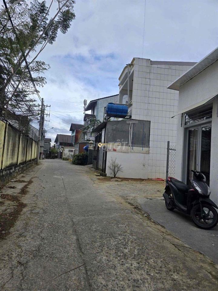🏡6.5 Tỷ Đất Xây Căn Hộ Dịch Vụ C - Ngay Đại Học Đà Lạt - Đường 6M