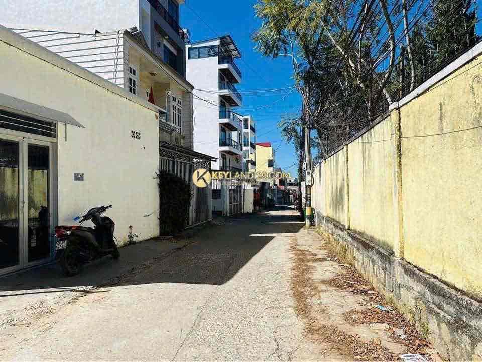 🏡6.5 Tỷ Đất Xây Căn Hộ Dịch Vụ C - Ngay Đại Học Đà Lạt - Đường 6M