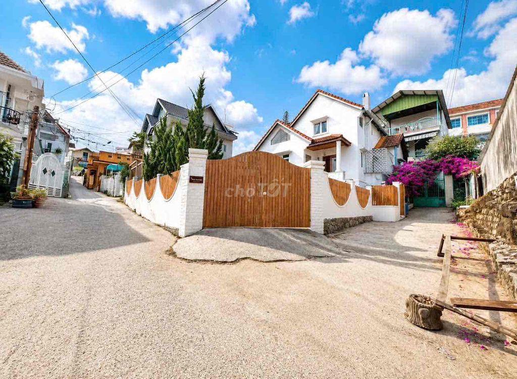 🏡Villa Pháp Qua Đẹp - Ngay Hoàng Diệu Chỉ 3 Phút Đã Tới Hồ Và Chợ Đêm