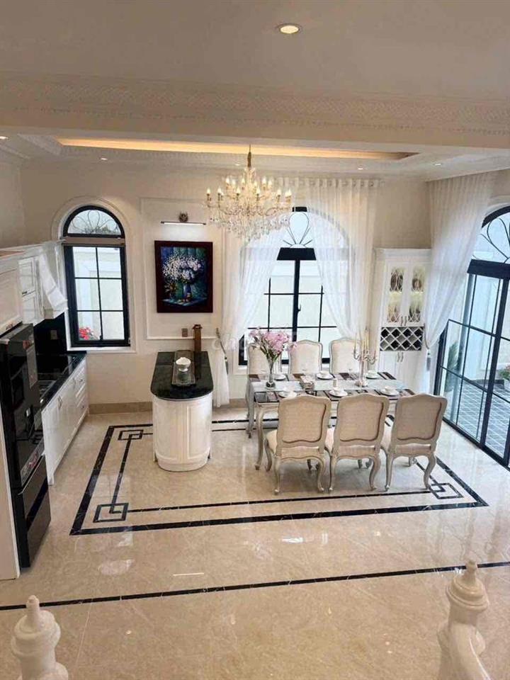 🏡Villa Kiểu Pháp Mặt Tiền Quá Đẹp - Ngay Phố Có Thể Ở Hoặc Kinh Doanh