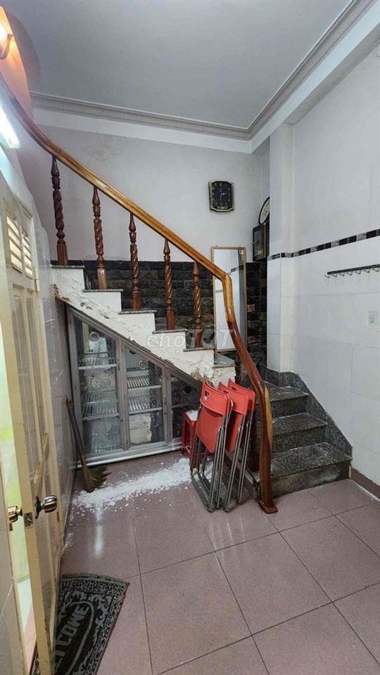 -Bán nhà hẻm sau lưng bánh mì Bon Bon góc Phan Đình Phùng Nguyễn Lương