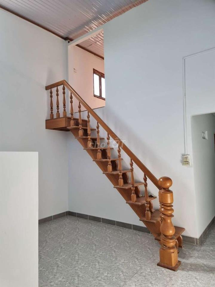 NHÀ MẶT TIỀN GIÁ ĐẦU TƯ