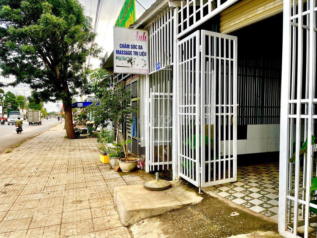 Bán nhà + đất mặt tiền quốc lộ 20, cách Đà Lạt 20km, thuận lợi KD