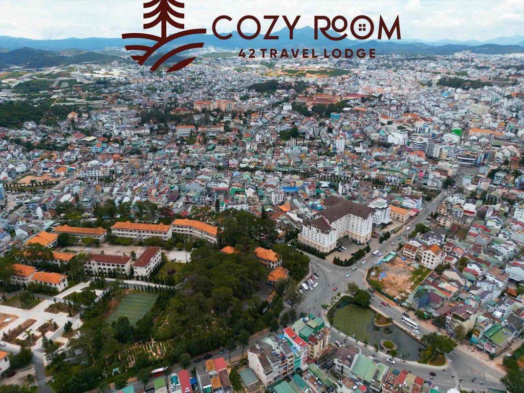 nhà phố hẻm xe hơi