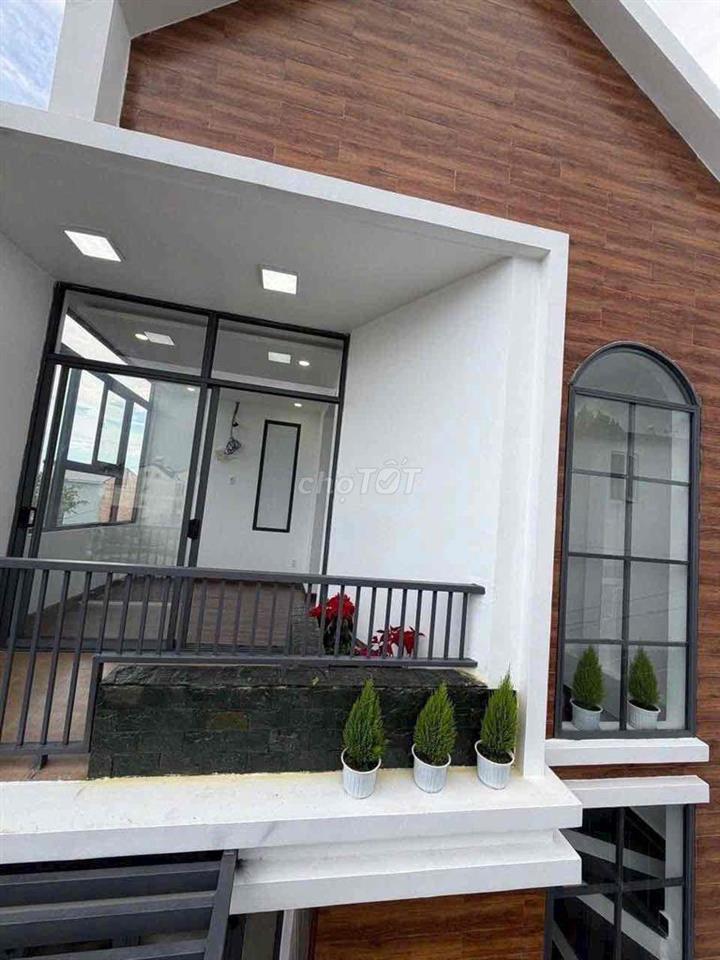 Chính chủ gửi bán nhà mới xây 2 mặt tiền ( đã hoàn công) 🏠🏠   📍Ngay tr