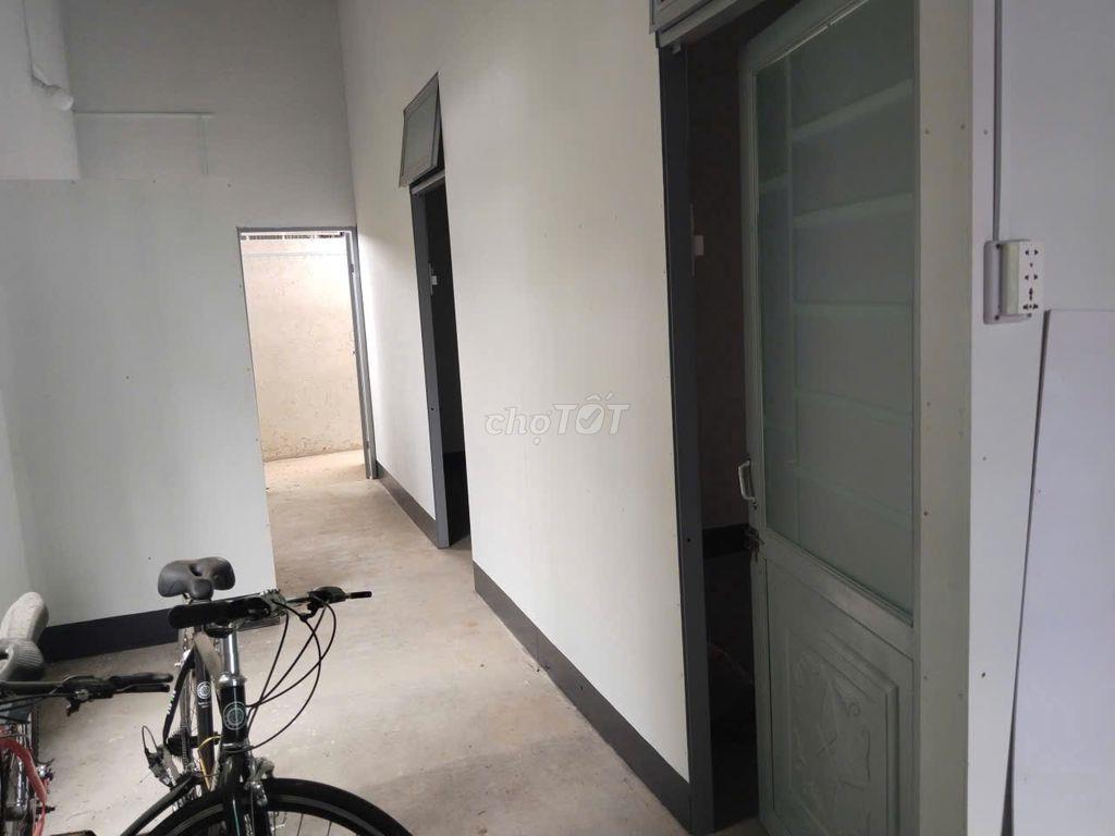 Cho thê nhà nguyên căn 90m2 đường Lê Thánh Tôn - Liên Nghĩa