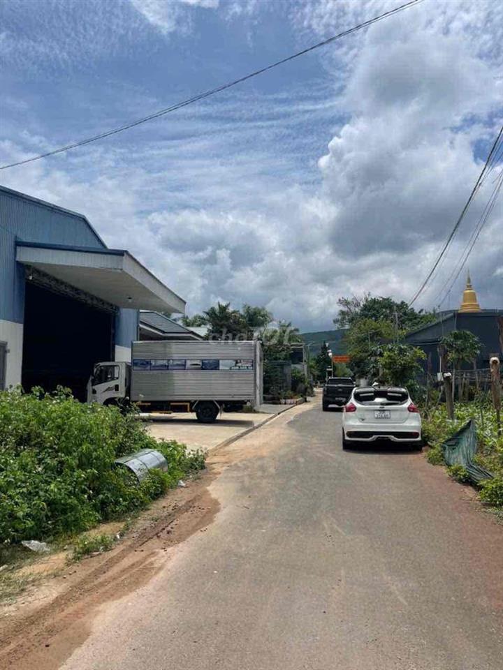 bán nhà kho 480m2 ngay QL20 Đức Trọng