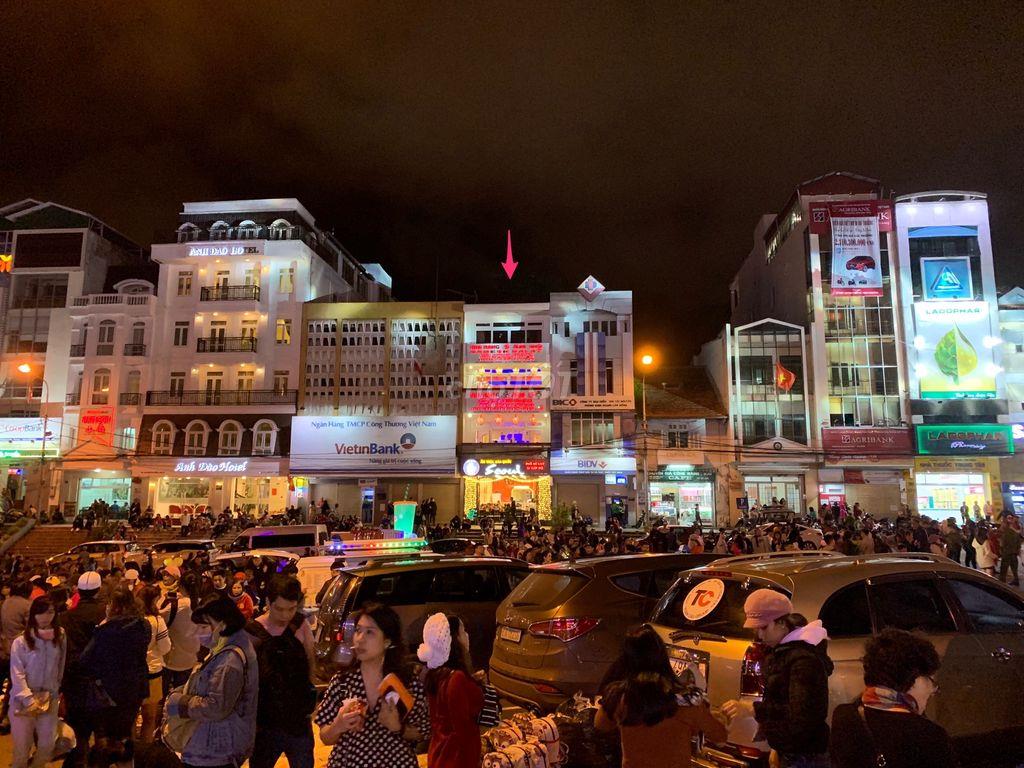 Cho thuê mặt bằng thương mại 2 mặt tiền