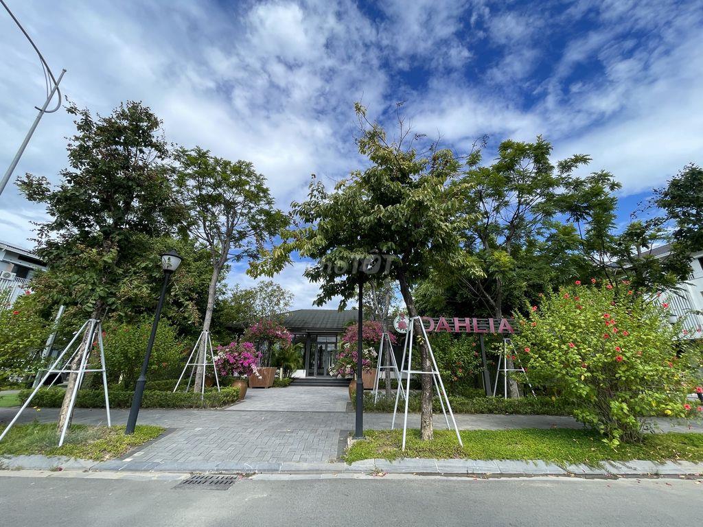 🔥 𝐍𝐇𝐀̀ 3 tầng 80m2 ngay trung tâm Huế -
