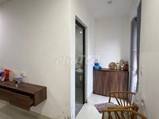 Cho thuê phòng Studio shophouse Manor Crown tầng 3 (thang bộ) 