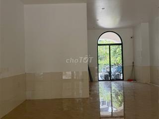 Cho thuê mặt bằng Tầng 1 Shophouse The Manor Crown, Tố Hữu.