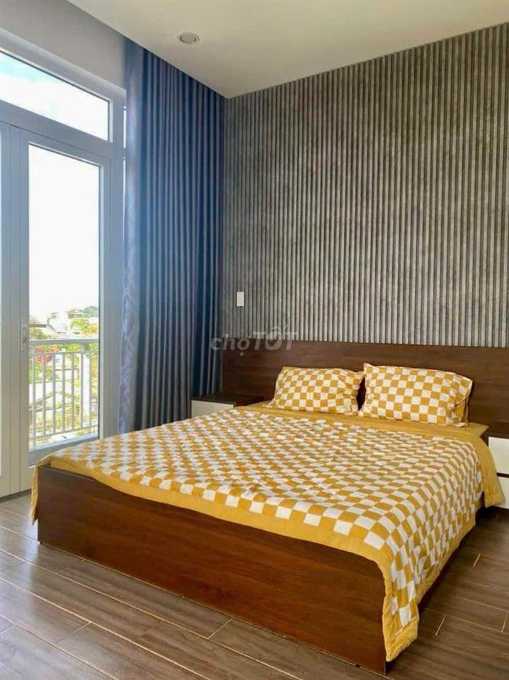 NHÀ MẶT TIỀN ĐANG KINH DOANH HOMESTAY DOANH THU THÁNG HƠN 20TR