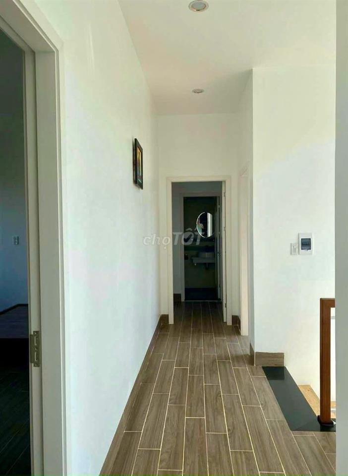 NHÀ MẶT TIỀN ĐANG KINH DOANH HOMESTAY DOANH THU THÁNG HƠN 20TR