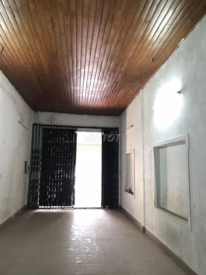 Huế: Nhà mặt tiền đường quốc lộ, gần chợ, phù hợp kinh doanh, buôn bán
