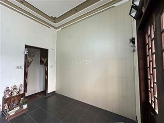Cho thuê mặt bằng, phù hợp làm văn phòng, tiệm thuốc, salon tóc,….