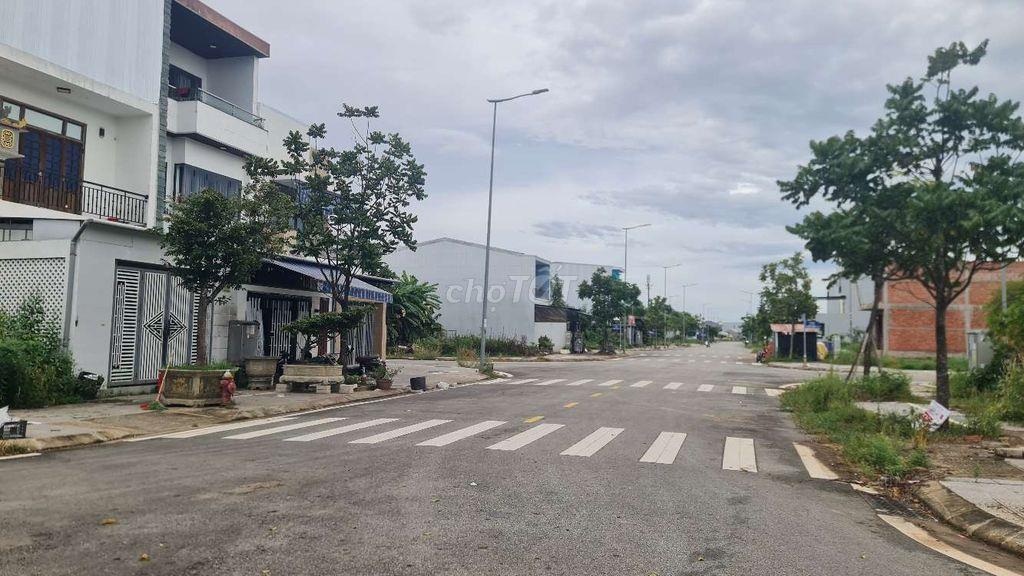 Đất Mặt Tiền Đường Nguyễn Đăng Long, Hương Sơ Lô 2 Mặt Tiền 