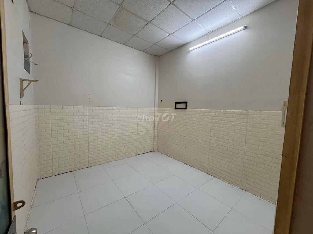 BÁN NHÀ KHU THU NHẬP THẤP RẠCH GIÁ