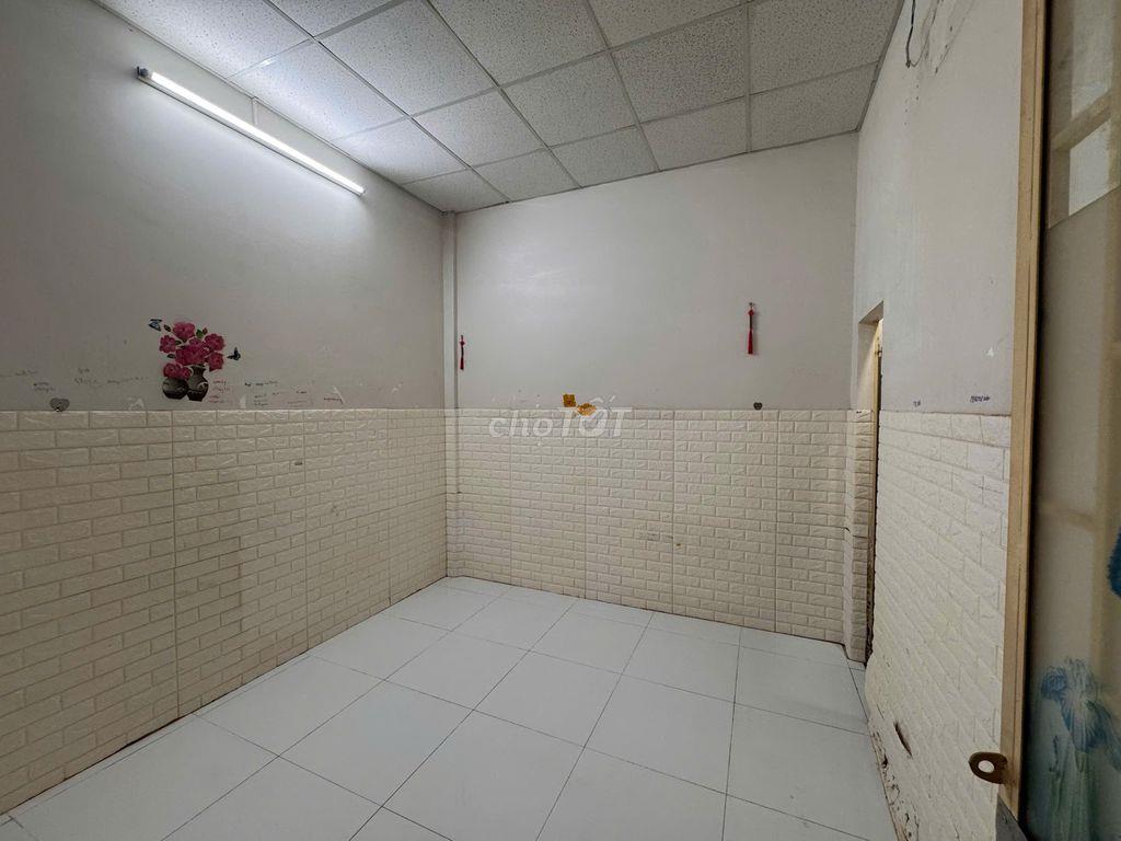 BÁN NHÀ KHU THU NHẬP THẤP RẠCH GIÁ