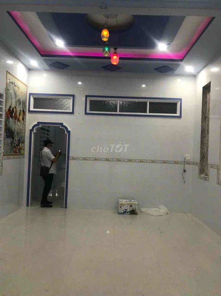 nha ở ngây mặt tiền,Ql 80 mỹ lâm 0939003335