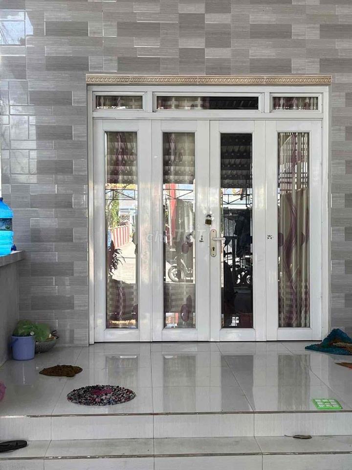 SỞ HỮU NHÀ 2 MẶT TIỀN GIÁP BIỂN, CÓ SẴN DÒNG TIỀN 10 TRIỆU/THÁNG